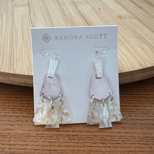 Kendra Scott Triangular Drop Earrings in Cream and Silver